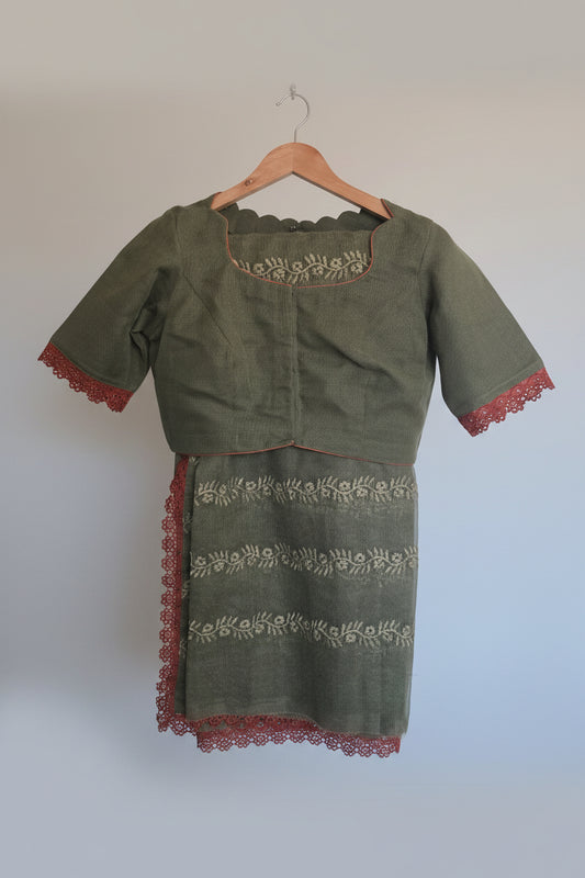 Kota Cotton Saree with Contrast Lace Border & Ready-to-Wear Blouse