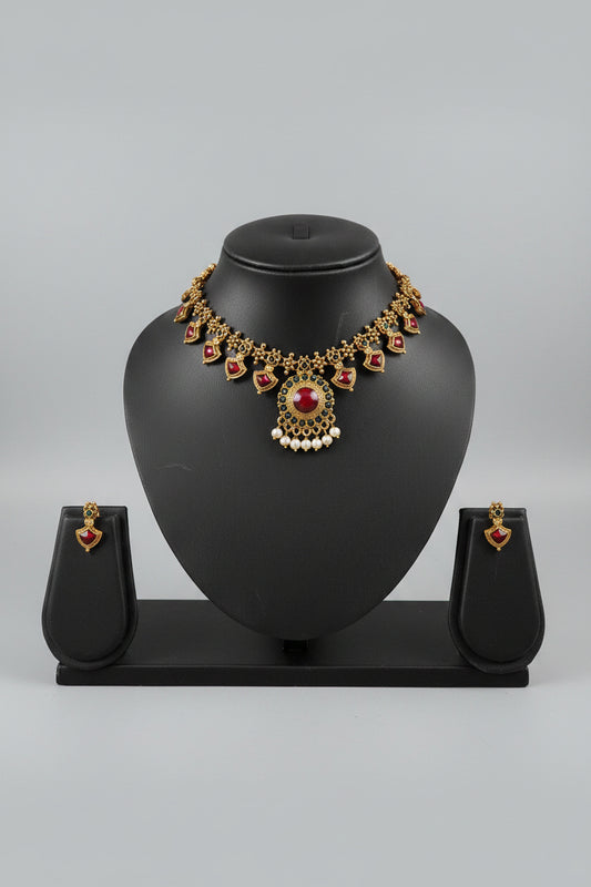 Kerala Palakka Necklace Set with Earrings