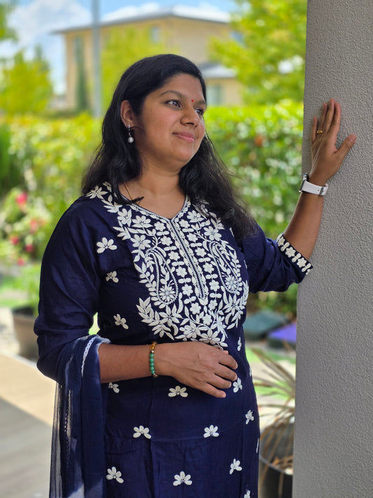 Rayon Lucknowi 3 piece set with Shibori dupatta